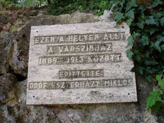 Tata, Kastély tér: Régi színház 2.kép.jpg Tata, Kastély tér: Régi színház 2.kép.jpg